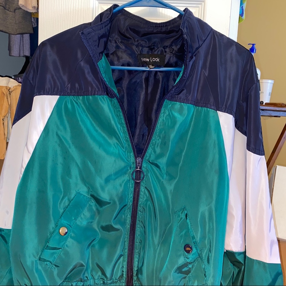 Retro Windbreaker✨